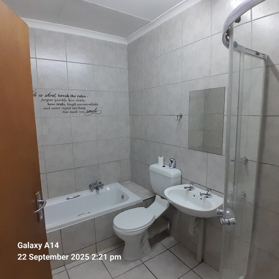 5 Bedroom Property for Sale in Bodorp North West